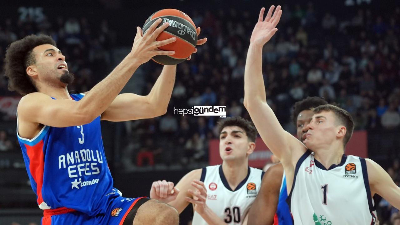 Anadolu Efes’ten 44 sayılık fark