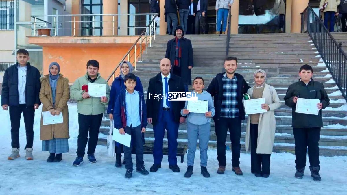 Ardahan İmam Hatip Lisesi’nde Kuran-ı Kerim Yarışı Düzenlendi