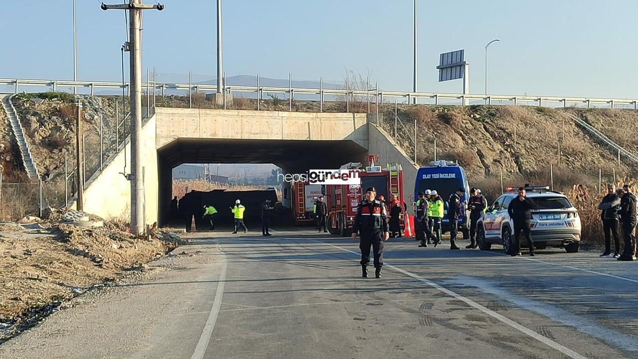 Denizli’de personelleri taşıyan midibüs devrildi: 4 kişi hayatını kaybetti