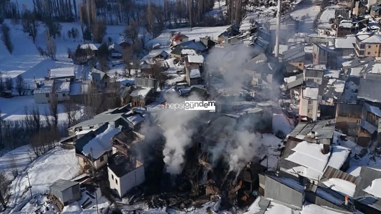 Erzurum’da yangın: 10 mesken, 5 ahır, 3 depo yandı