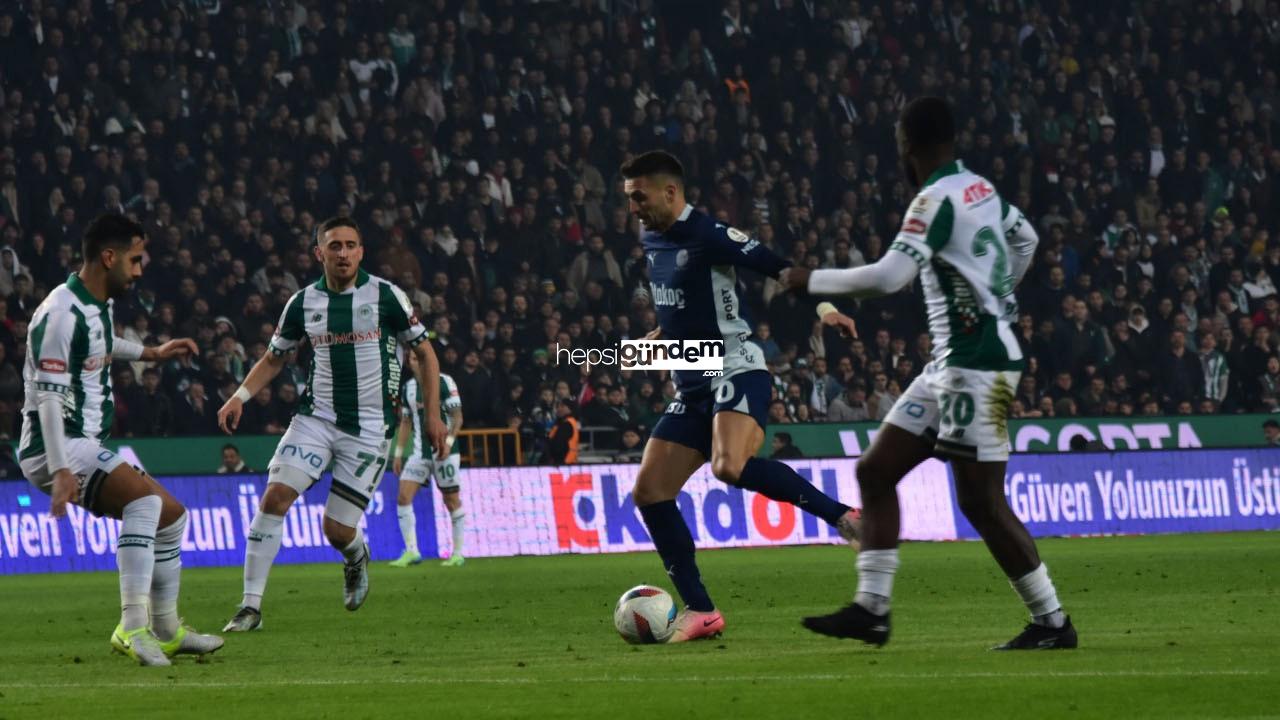 Konya’da birinci gol 24. saniyede geldi, birinci yarı 2-2 bitti