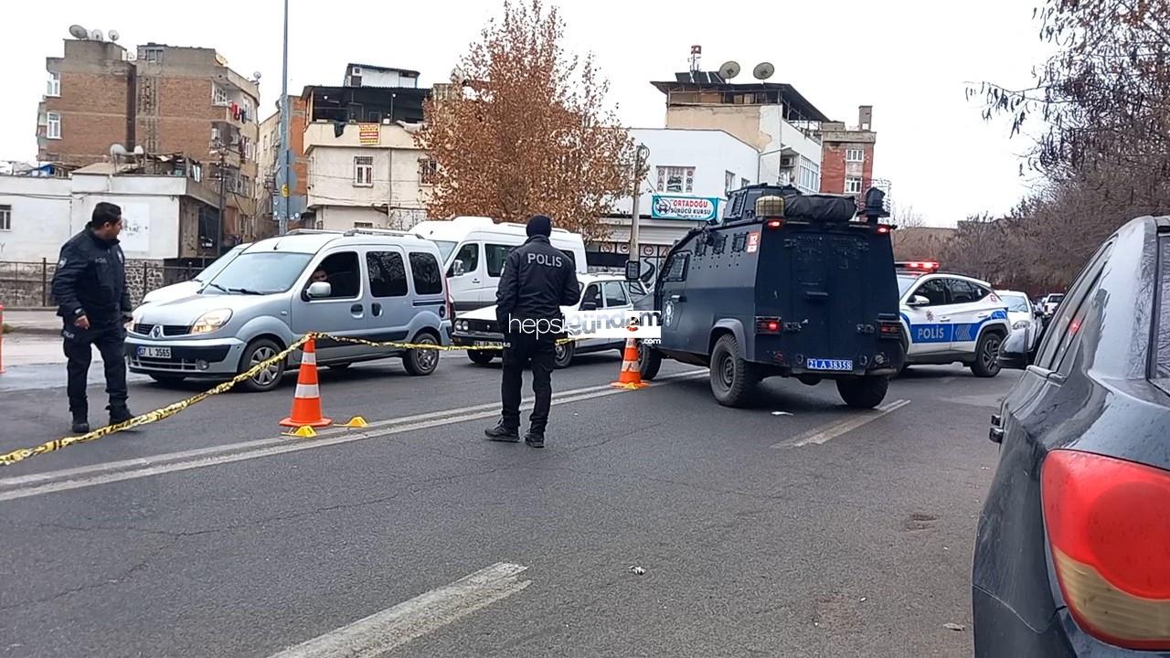 Sokakta silahlı hücum: Bir meyyit