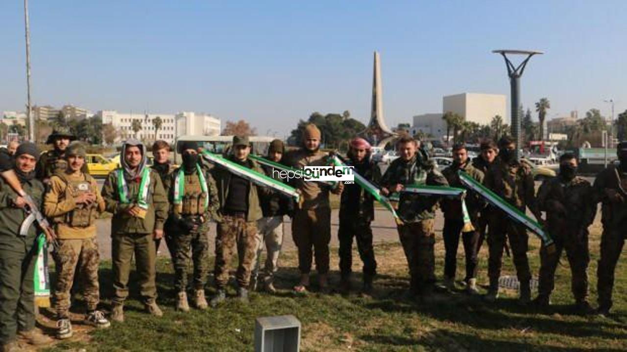 Suriyeli kumandanlardan göçmenlere davet: Ülkenize dönün