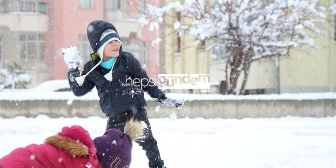 3 vilayette eğitime kar pürüzü