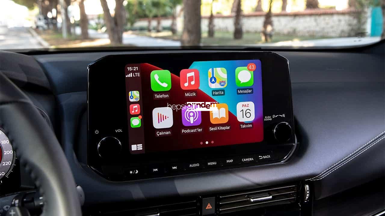 Apple, CarPlay ile ilgili can sıkıcı o sorunu düzeltti!