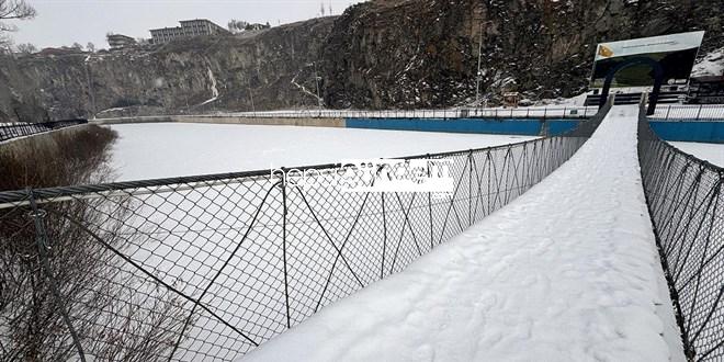 Doğu buz kesti: Ardahan’da termometreler eksi 22 derece