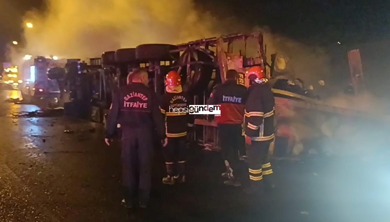 Gaziantep’te zincirleme kaza: 1 meyyit, 19 yaralı