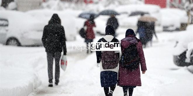 İki vilayette eğitime kar mahzuru