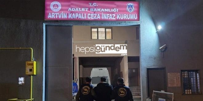 Interpol’ün aradığı kuşkulu Artvin’de yakalandı