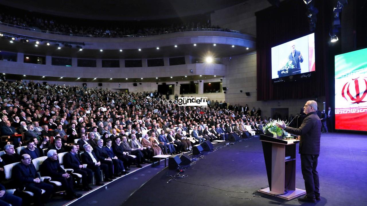 İran Cumhurbaşkanı Türkçe şiir okudu, ‘yetkililer’den ihtar geldi