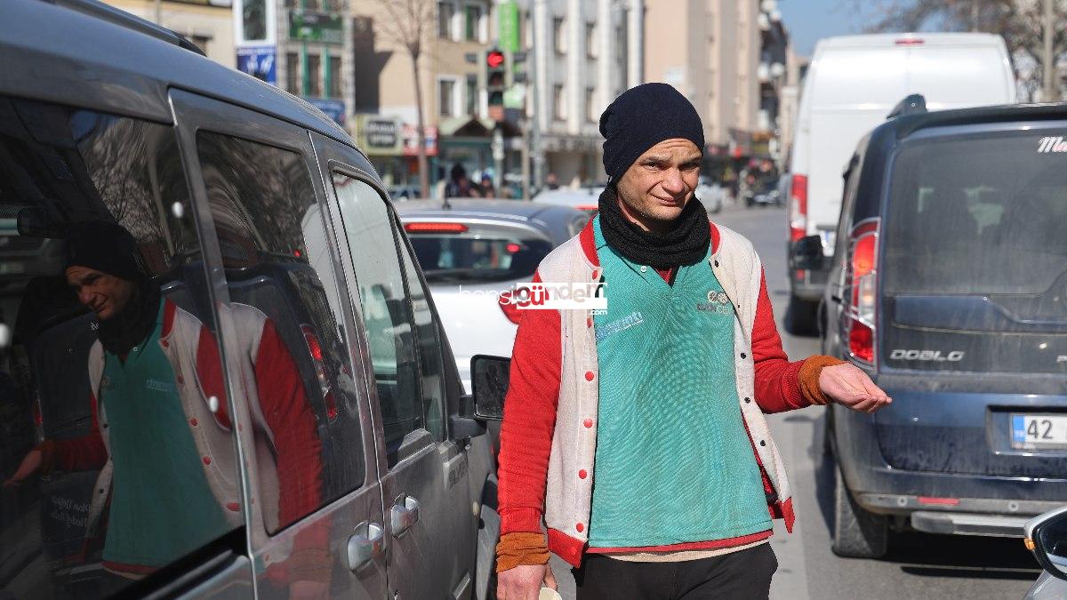 Konya’da dilenen vatandaştan farklı kelamlar