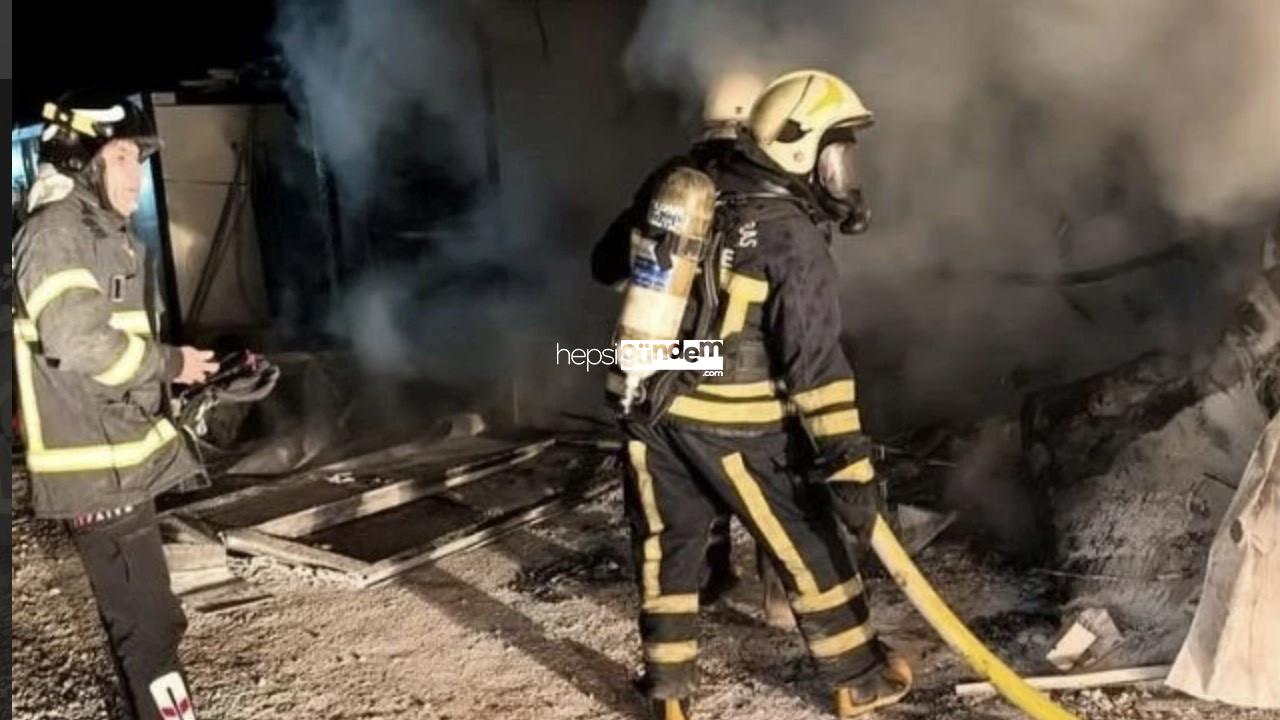 Maraş’ta konteyner yangını