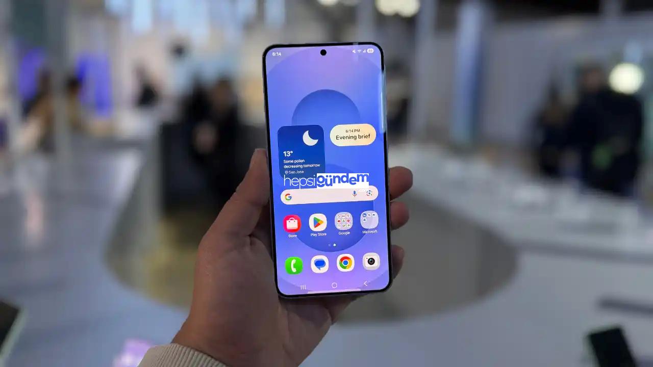 One UI 7 eski Samsung telefonlarda birtakım özellikleri kısıtlayabilir