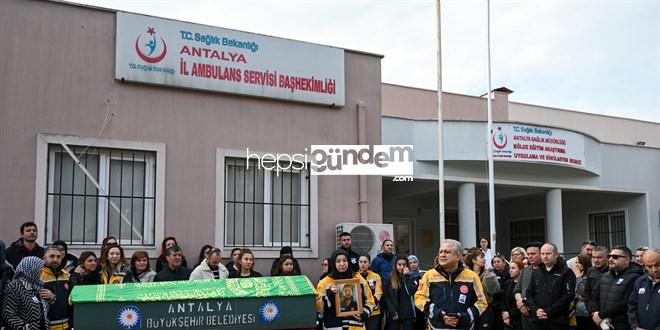 4 kişi tarafından darbedilen sıhhat vazifelisi hayatını kaybetti