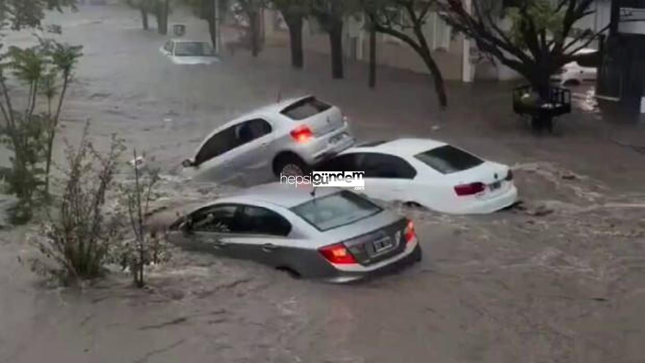 Arjantin’de şiddetli sel: 10 kişi hayatını kaybetti