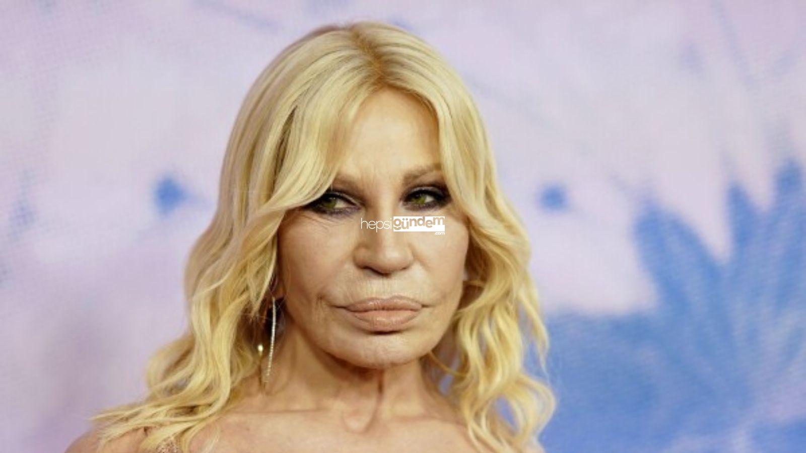 Donatella Versace, 28 Yılın Akabinde Versace’nin Kreatif Yöneticiliğinden Ayrılıyor