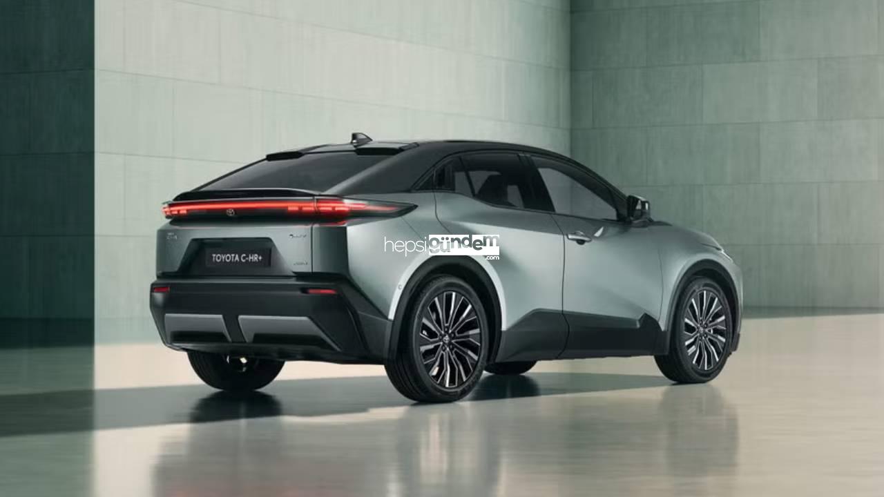 Toyota, büsbütün elektrikli C-HR+ modelini tanıttı:600 km menzil, 343 HP güç