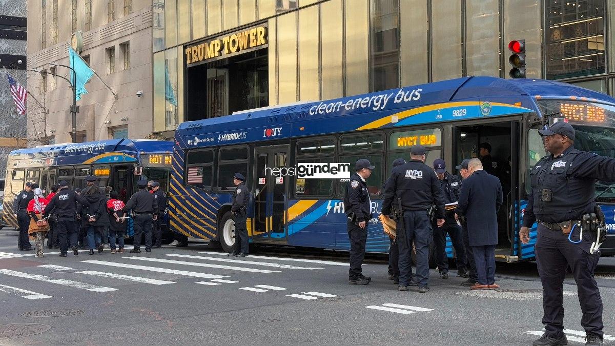 Yahudi protestocular Trump Tower’ı işgal etti: 98 gözaltı