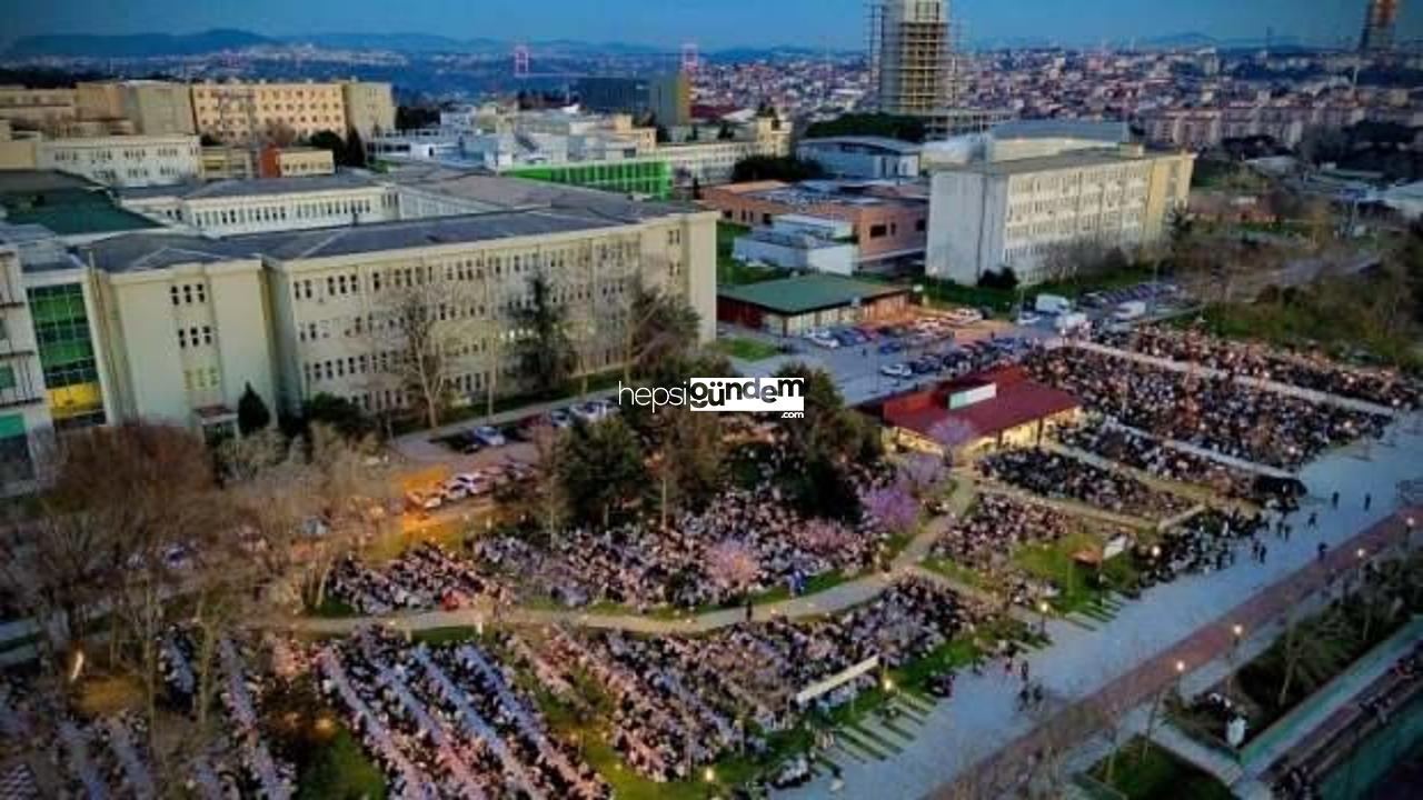 Yıldız Teknik Üniversitesi’nde binlerce öğrenci iftarda bir ortaya geldi